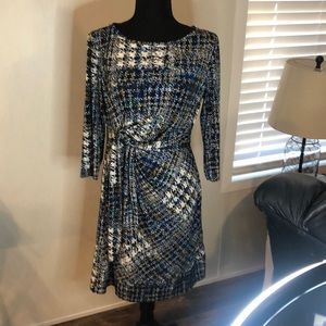 Pattern Dress with Tie Front